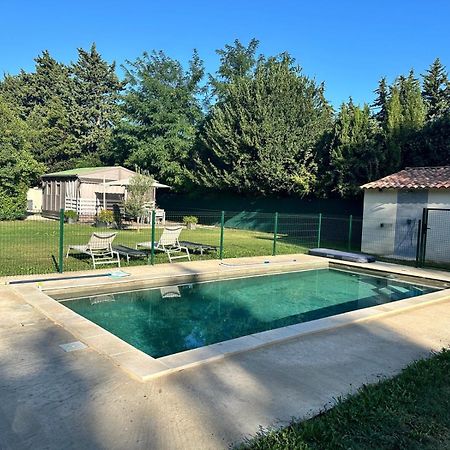 Avignon, Joli Chalet En Campagne Tres Proche De La Ville Kültér fotó