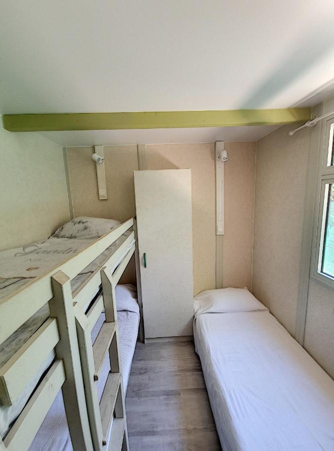 Avignon, Joli Chalet En Campagne Tres Proche De La Ville Kültér fotó